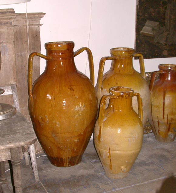 italian olive jars