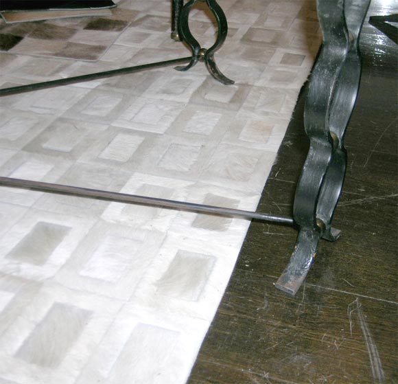 ondulation coffee table by Jean Royere 1