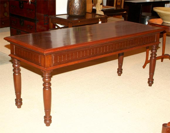 Mahogany Turned Leg Table For Sale