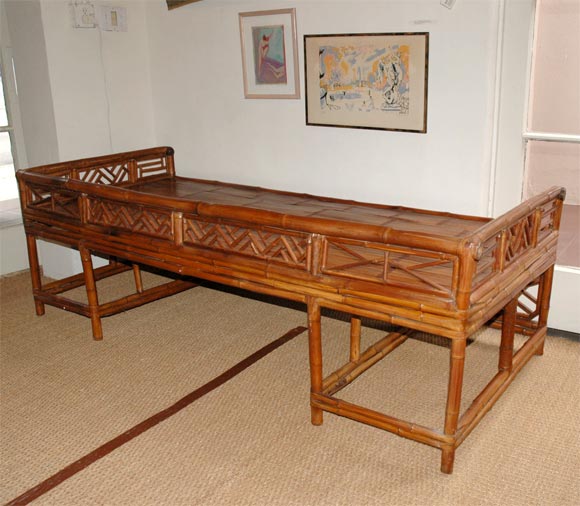 Vintage Chinese Day Bed 6