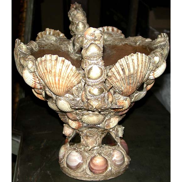 Coquillage Urn