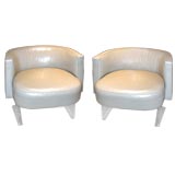 Pair of swivel lounge chairs designed by Vladimir Kagan