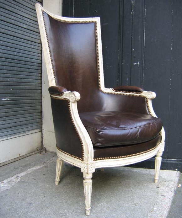 French Louis XVI Bergère in White Wood For Sale