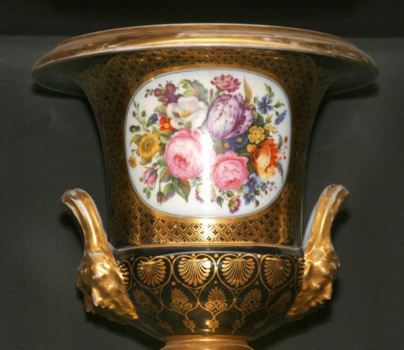 19th Century Pair of Royal Worcester Urns For Sale