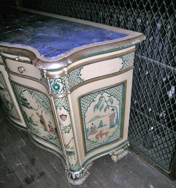 Italian Chinoiserie buffet