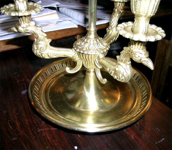 single bouillet table lamp with 3 swan arms