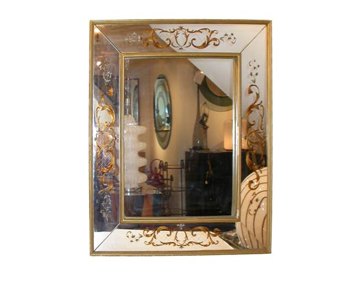 Rectangular mirror with verre eglomise surround