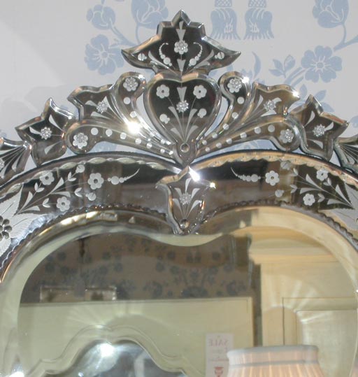 venetian heart mirror
