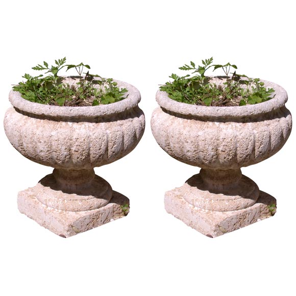 Stone urns For Sale at 1stDibs