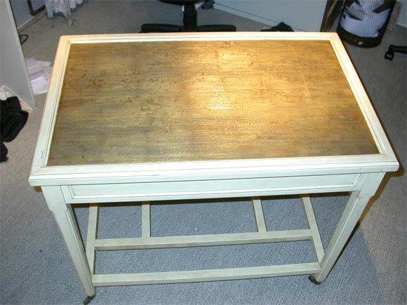 Late 20th Century AmericanTable on Casters