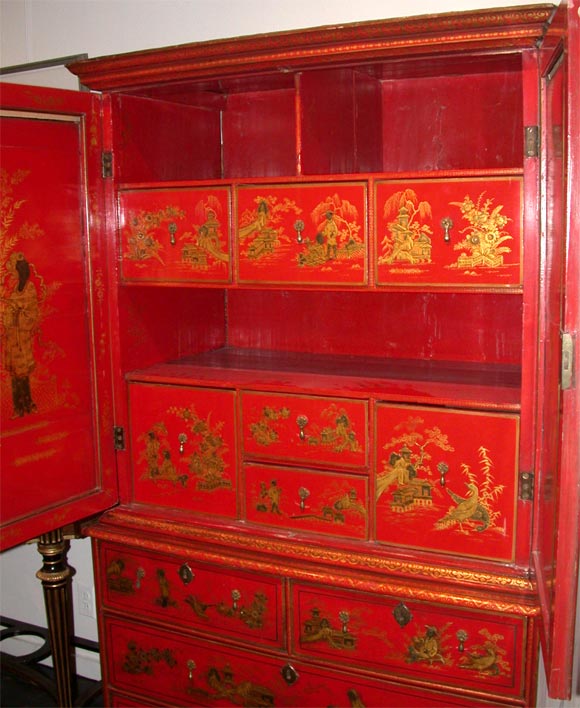 QUEEN ANNE RED JAPANNED MIRRORED FRONT CABINET For Sale 1