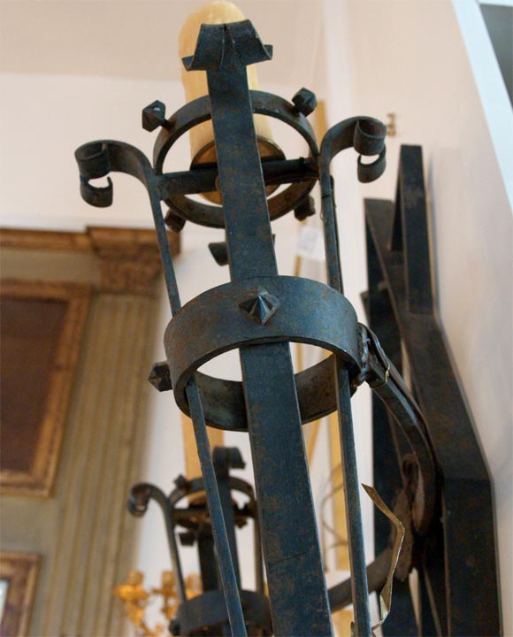 Pair of Iron Sconces In Good Condition For Sale In New Orleans, LA