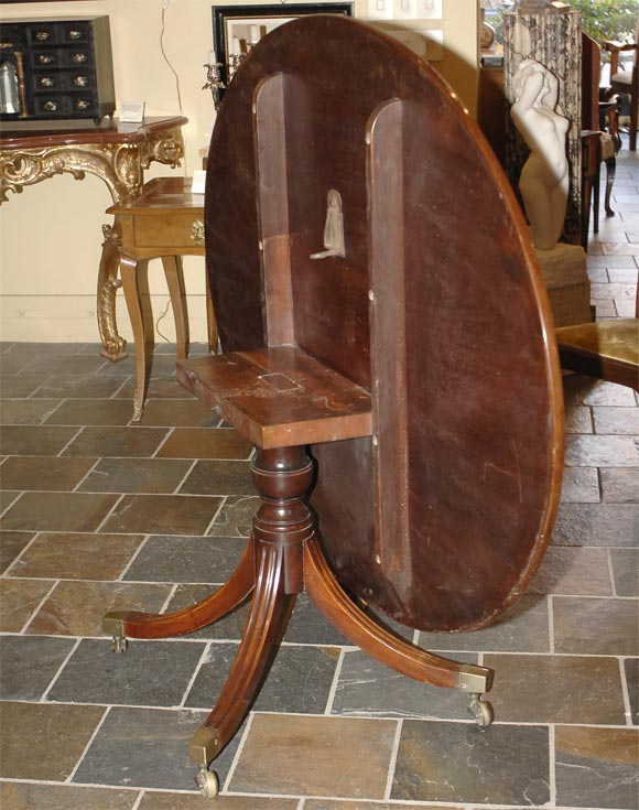 Regency mahogany oval tilt-top breakfast table For Sale 2