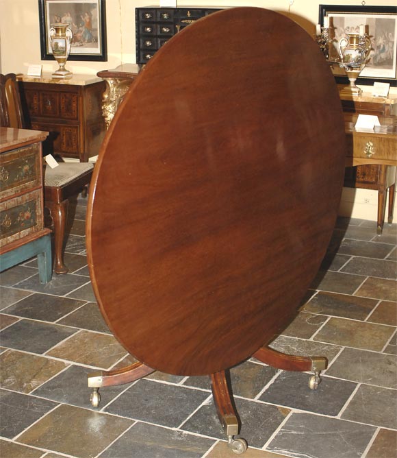 Regency mahogany oval tilt-top breakfast table For Sale 4