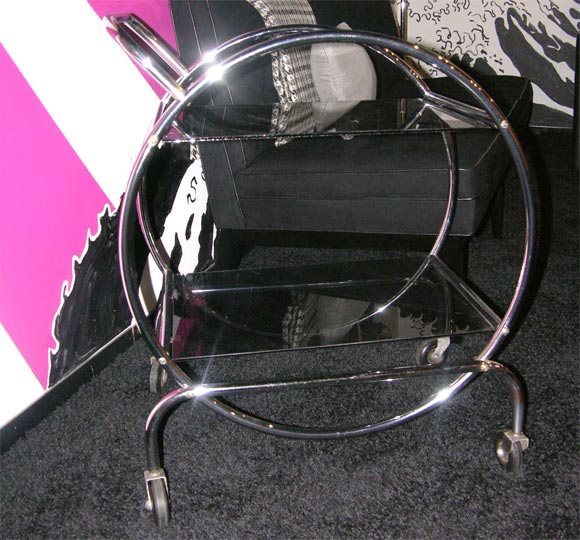 Cyrcular Shaped Bar Cart
