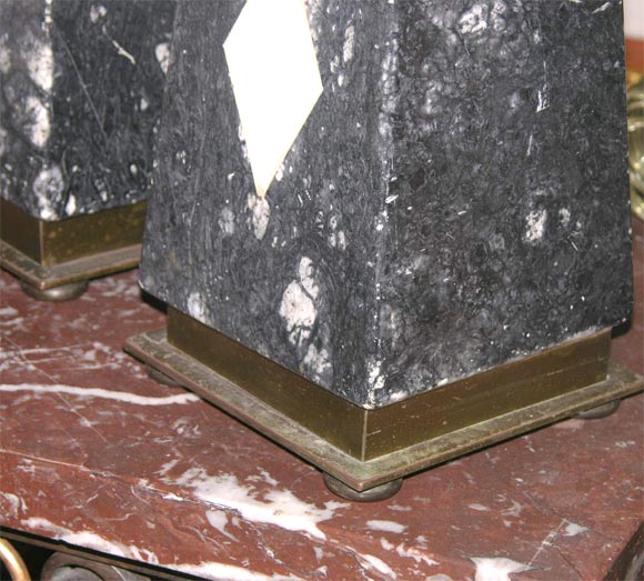Stone Pair of Marble Obelisk Lamps For Sale