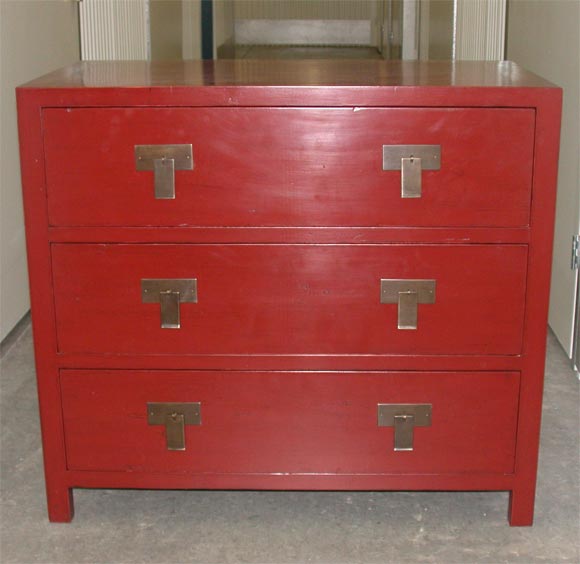 Contemporary Chest of Drawers 1