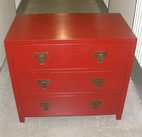 Contemporary Chest of Drawers 2