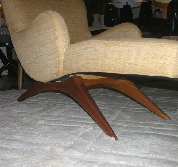 Walnut UIpholstered Chaise by Vladimir Kagan, American 1950s 1