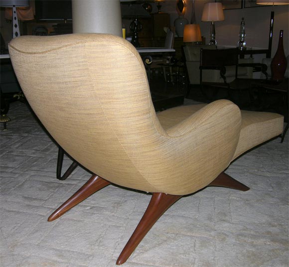 Walnut UIpholstered Chaise by Vladimir Kagan, American 1950s 4