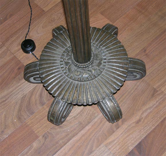 French Art Deco Torchere by Edgar Brandt In Good Condition For Sale In Bridgewater, CT