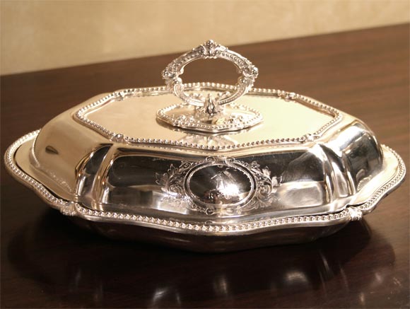 Pareja de fuentes de Sheffield en Excelente estado para la venta en Buchanan, MI