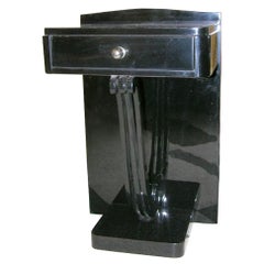 Art Deco Black Lacquered End Table in the Manner of Adnet