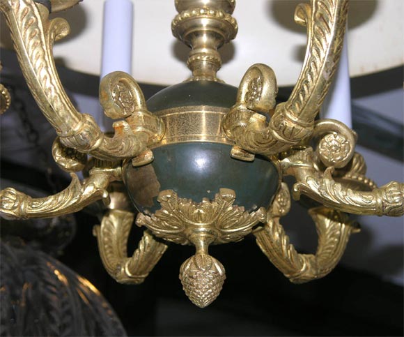 20th Century fabulous bouillotte chandelier with original metal shade For Sale