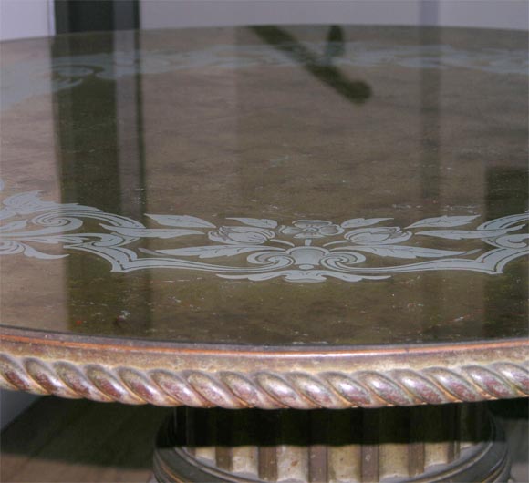 A round French low side table 2