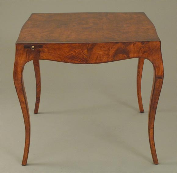 Mid-20th Century Italian Oyster Burl Gaming Table