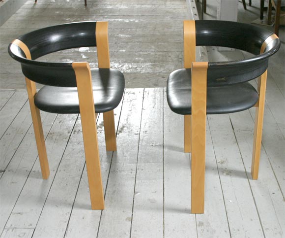 botium chairs