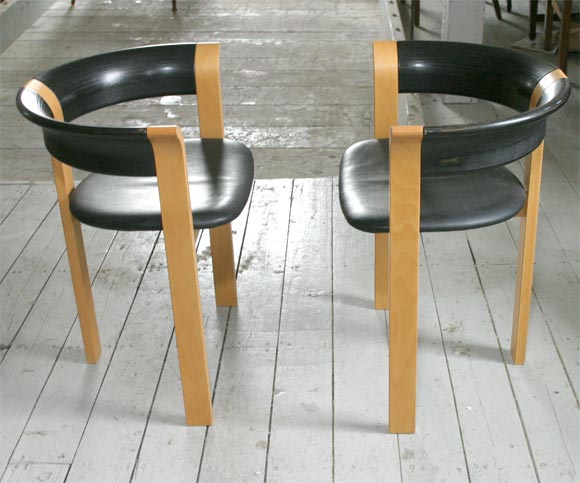 botium chairs