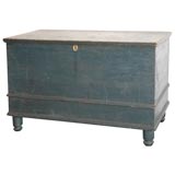 Antique 19THC ORIGINAL BLUE PAINTED DOWER CHEST FROM  PENNSYLVANIA.