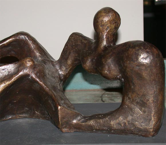 Henry Moore bronze sculpture In Excellent Condition In New York, NY