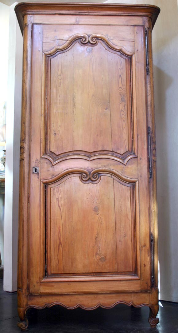 18th. century French Pine Armoire