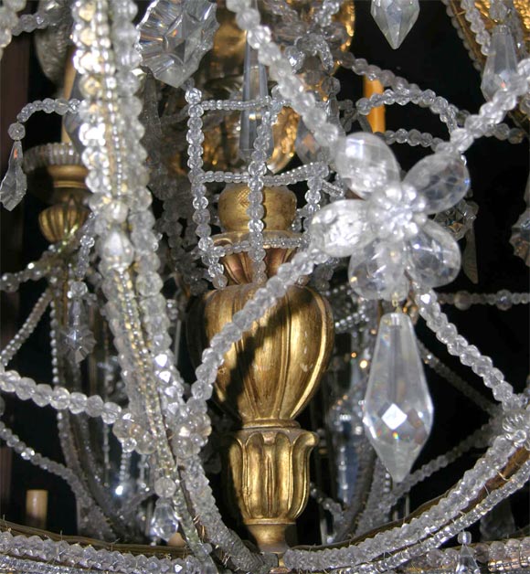 Large Giltwood and Crystal Chandelier For Sale 4