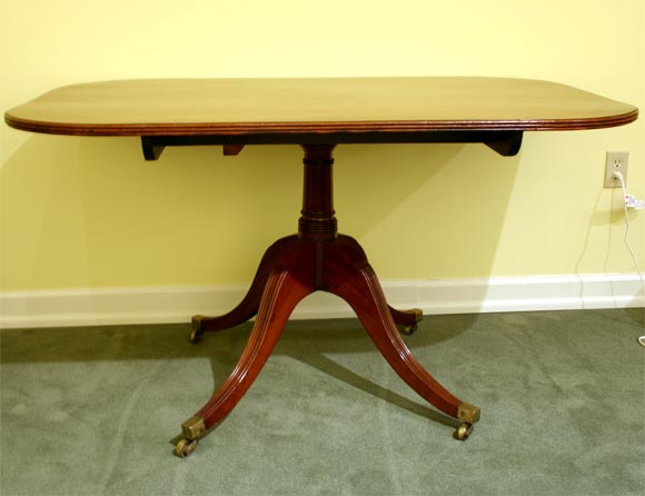 Crossbanded Mahogany Breakfast Table, c. 1790