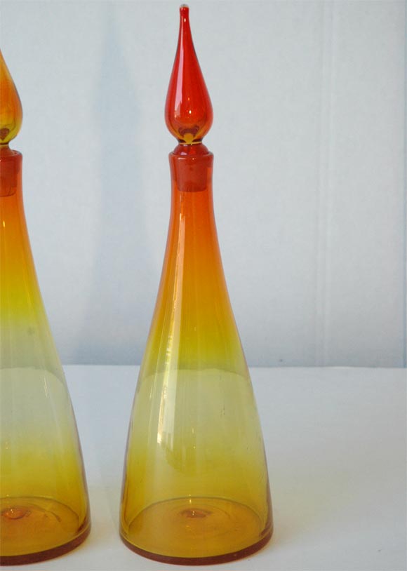 American Pair of Blenko Glass Decanters For Sale