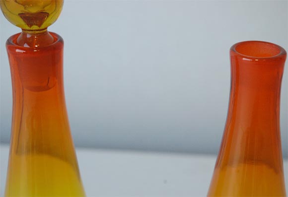 Pair of Blenko Glass Decanters For Sale 4