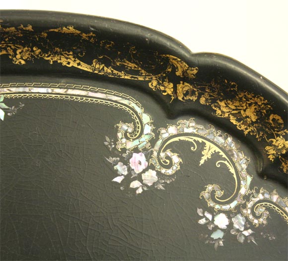 English Victorian Papier Mache Tray In Excellent Condition In Hinsdale, IL
