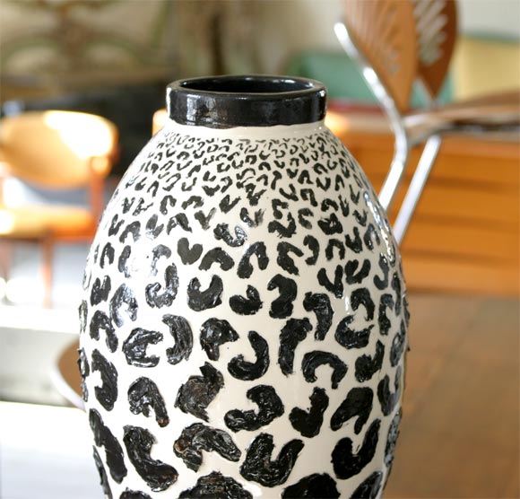 Kähler Pottery Vase In Good Condition For Sale In Hudson, NY