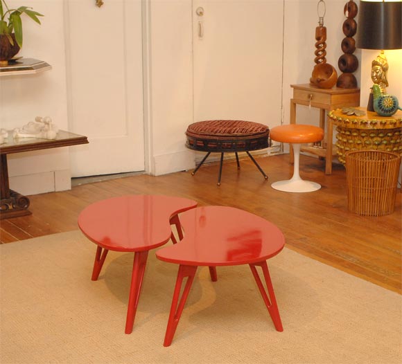 Chic lacquered kidney form tables