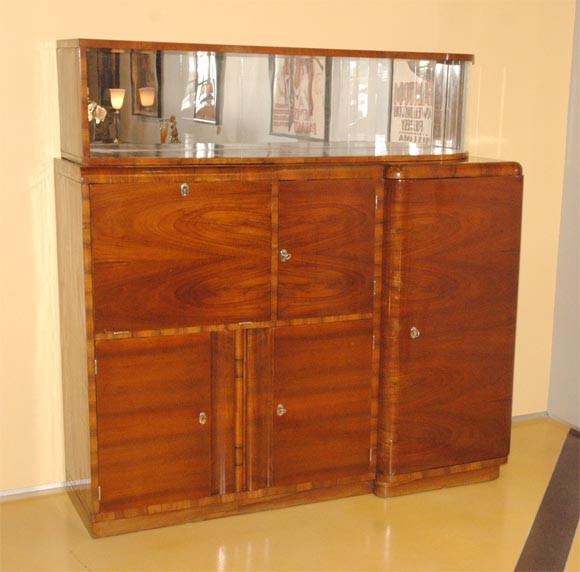 Hungarian Art Deco walnut bookcase/display cabinet