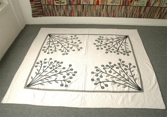 19THC BLACK & WHITE CALICO TREE OF LIFE VARIATION QUILT WITH BEAUTIFUL QUILTING AND ORIGINAL CALICO BINDING.WONDERFUL CONDITION.THIS IS A SPECIAL AND RARE QUILT.THIS IS A SPECIAL QUILT THAT SHOULD BE IN A COLLECTION.
