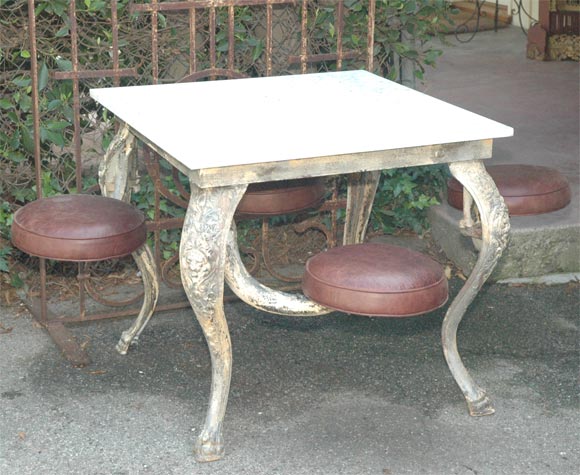 American 19th Century Cast Iron Table with Seats