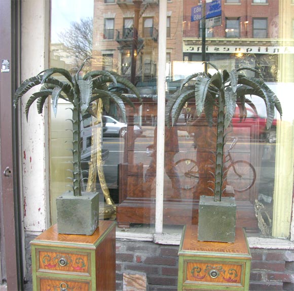 A wonderful pair of iron painted palm trees.