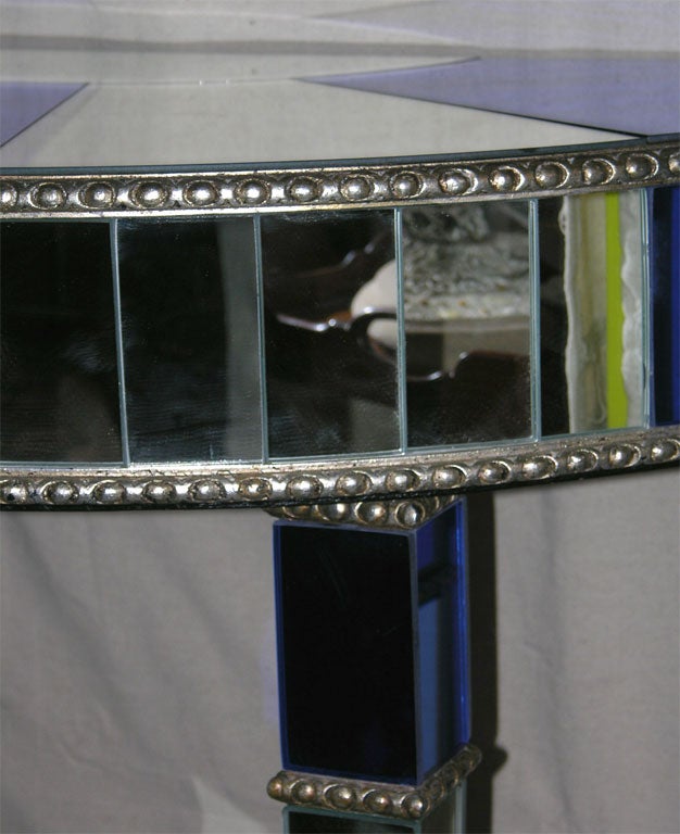 20ième siècle Table console en miroir de style Art déco en vente