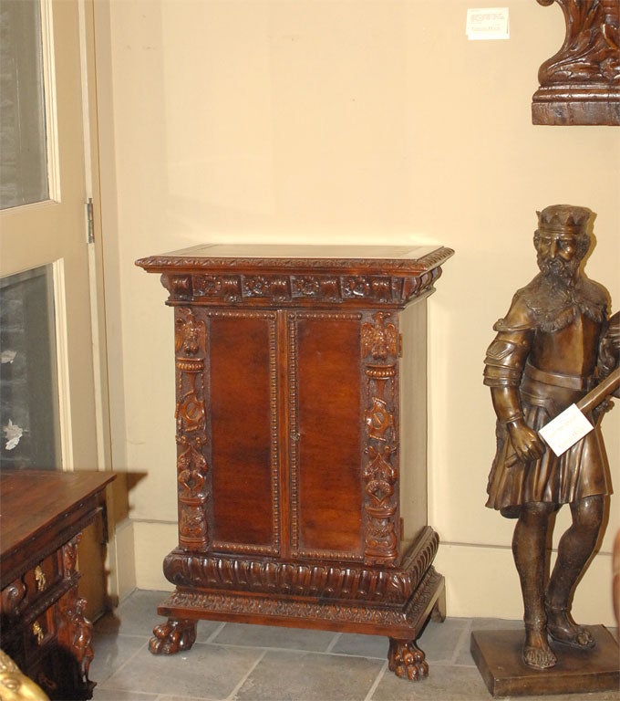 Italian baroque walnut credenza