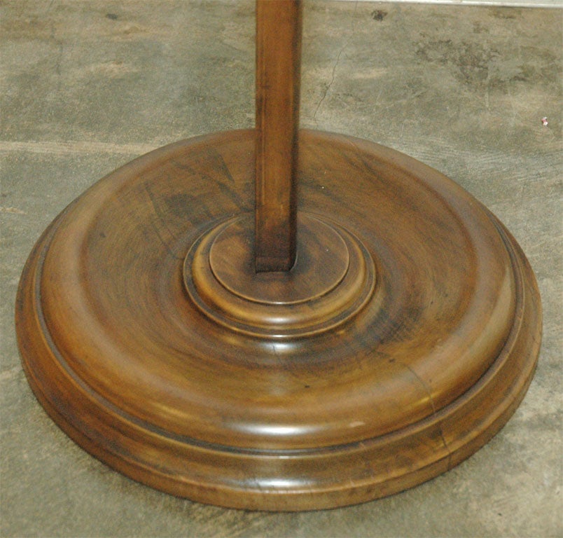 Ratcheting Floor Lamp 2