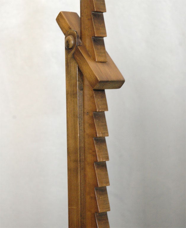 Ratcheting Floor Lamp 4